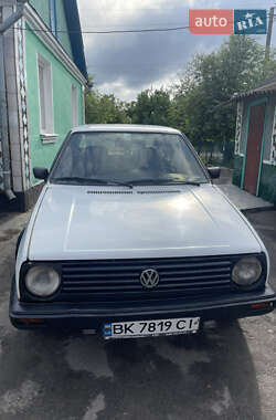 Седан Volkswagen Jetta 1986 в Ровно
