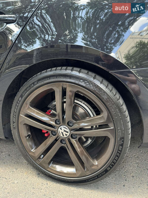 Седан Volkswagen Jetta 2014 в Днепре