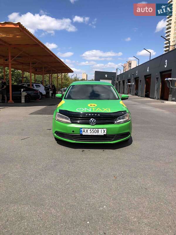 Volkswagen Jetta 2012