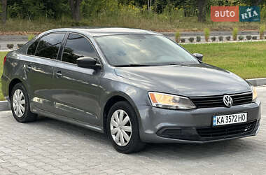Седан Volkswagen Jetta 2013 в Рівному
