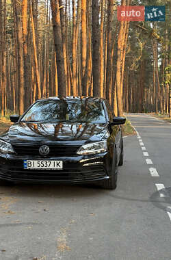 Седан Volkswagen Jetta 2016 в Полтаве