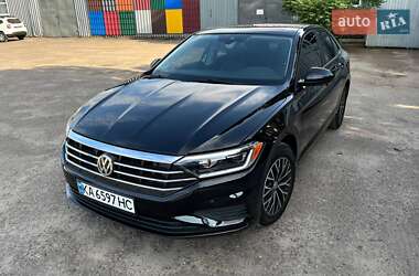 Седан Volkswagen Jetta 2018 в Львове