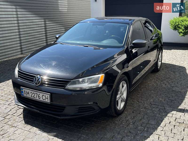 Седан Volkswagen Jetta 2014 в Житомирі фото 11 Седан Volkswagen Jetta 2014 в Житомирі