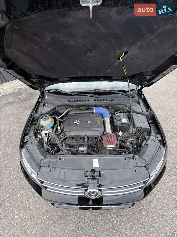 Седан Volkswagen Jetta 2015 в Тячеві фото 8 Седан Volkswagen Jetta 2015 в Тячеві