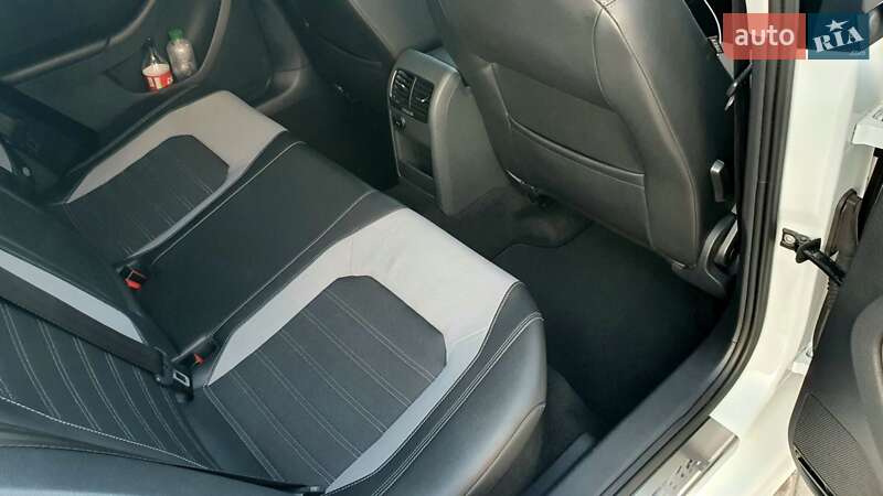 Седан Volkswagen Jetta 2016 в Тетієві фото 2 Седан Volkswagen Jetta 2016 в Тетієві