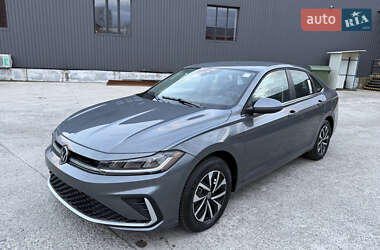 Седан Volkswagen Jetta 2024 в Киеве