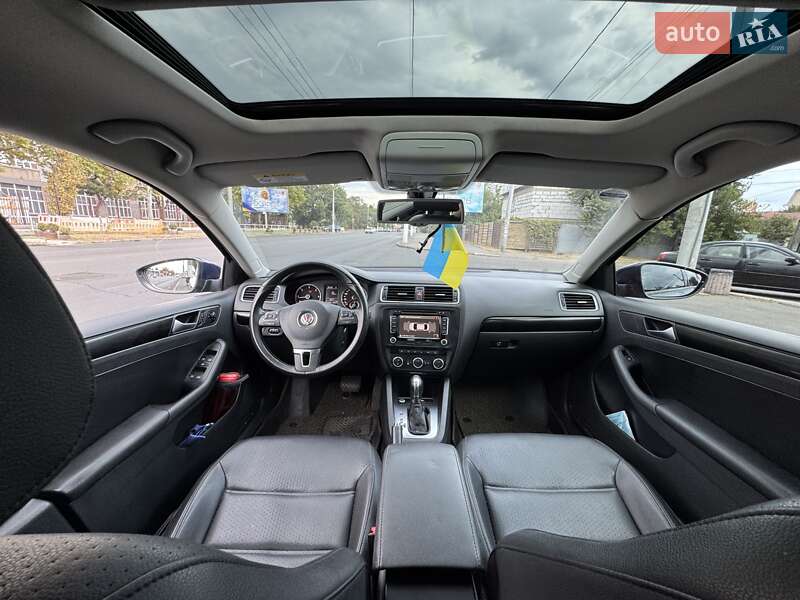 Седан Volkswagen Jetta 2013 в Одессе