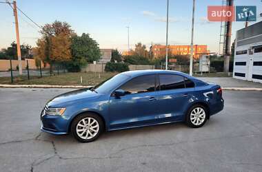 Седан Volkswagen Jetta 2015 в Харкові