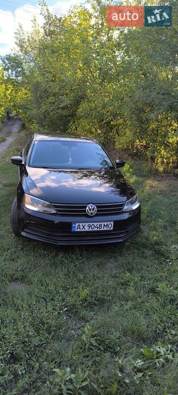 Седан Volkswagen Jetta 2014 в 
