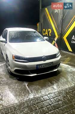 Седан Volkswagen Jetta 2012 в Полтаве