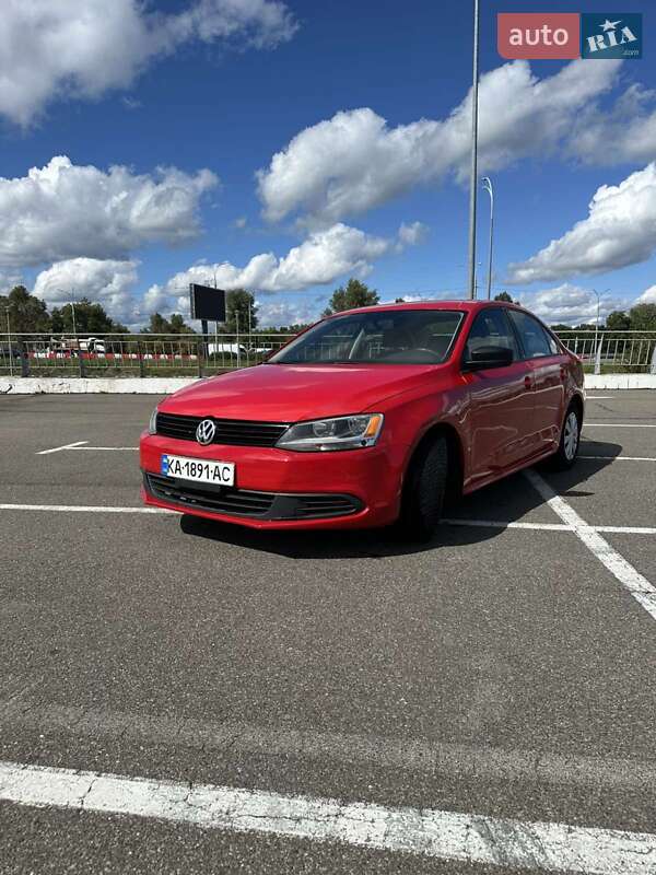 Седан Volkswagen Jetta 2012 в Києві