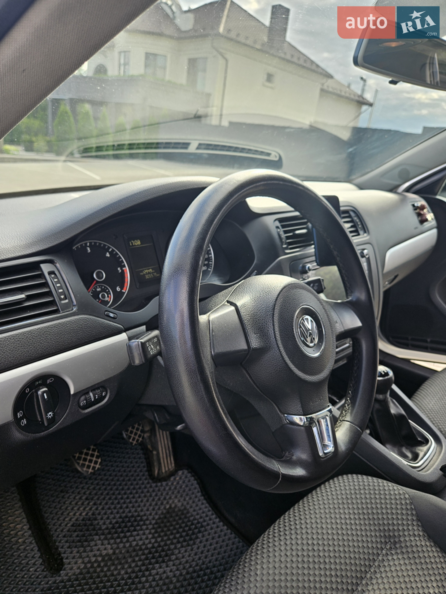 2011 Volkswagen Jetta - мініатюра 16