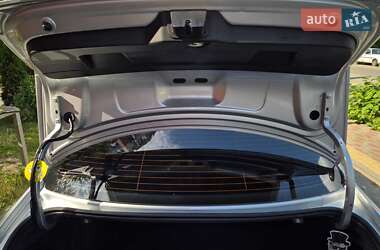 Седан Volkswagen Jetta 2015 в 
