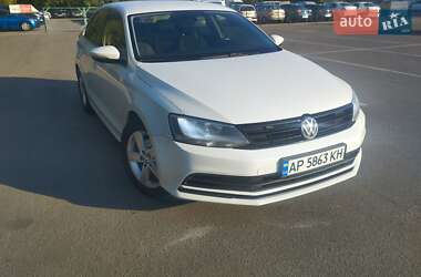 Седан Volkswagen Jetta 2016 в Запоріжжі