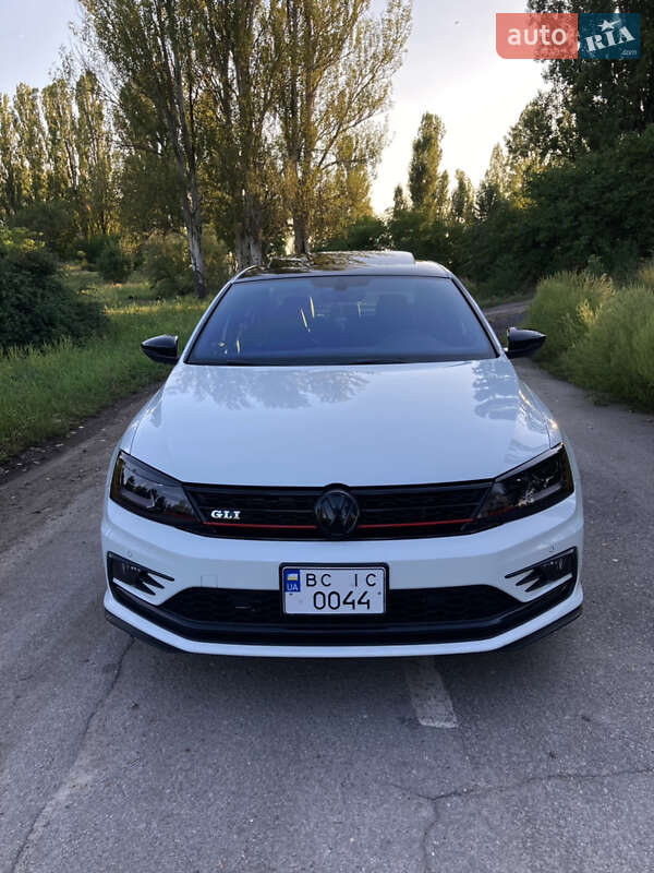 Седан Volkswagen Jetta 2017 в Кременчуці