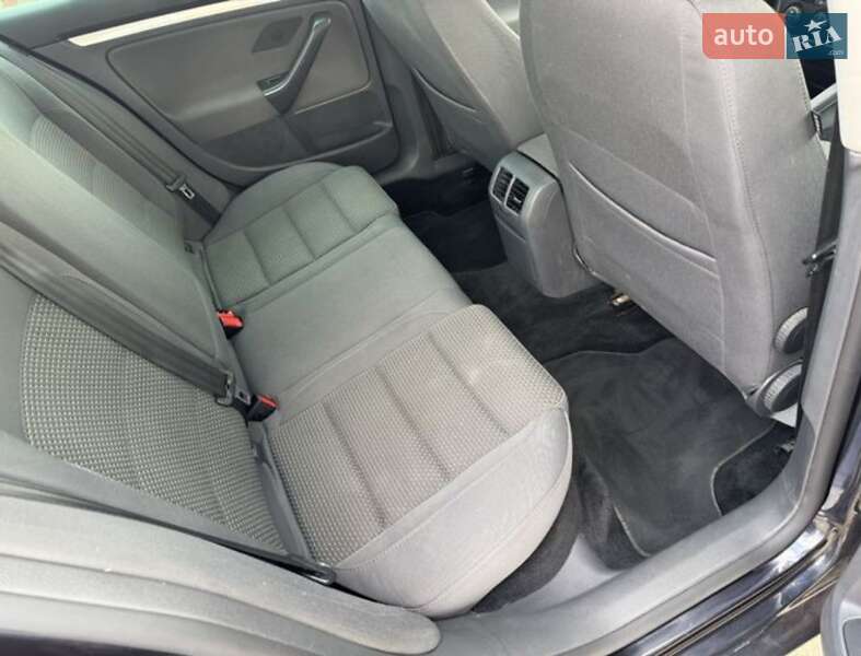 Седан Volkswagen Jetta 2008 в Кривому Розі фото 3 Седан Volkswagen Jetta 2008 в Кривому Розі