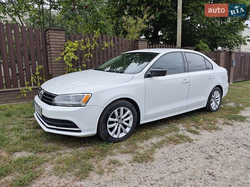 Volkswagen Jetta 2015