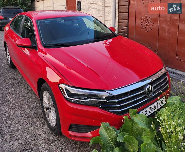 Volkswagen Jetta 2019