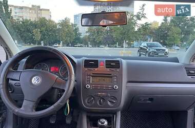 Седан Volkswagen Jetta 2006 в 