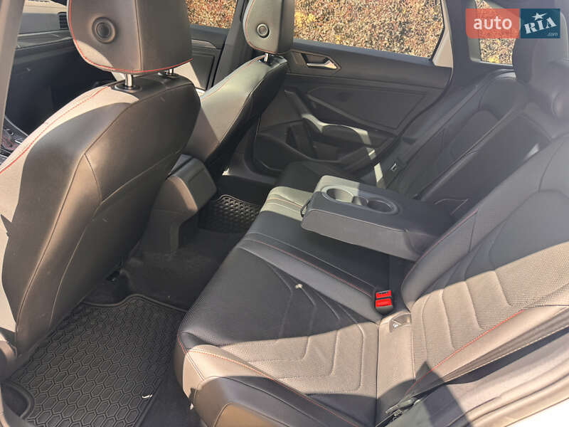 Седан Volkswagen Jetta 2019 в Одесі фото 20 Седан Volkswagen Jetta 2019 в Одесі