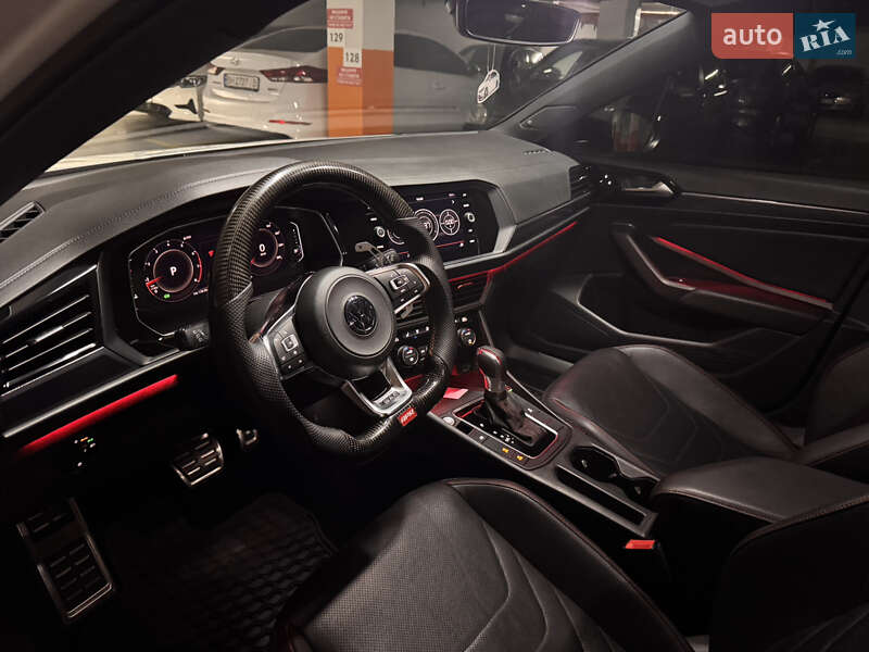 Седан Volkswagen Jetta 2019 в Одесі фото 27 Седан Volkswagen Jetta 2019 в Одесі