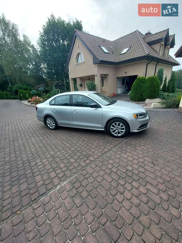 Седан Volkswagen Jetta 2015 в Каменском