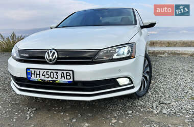 Седан Volkswagen Jetta 2015 в Одессе