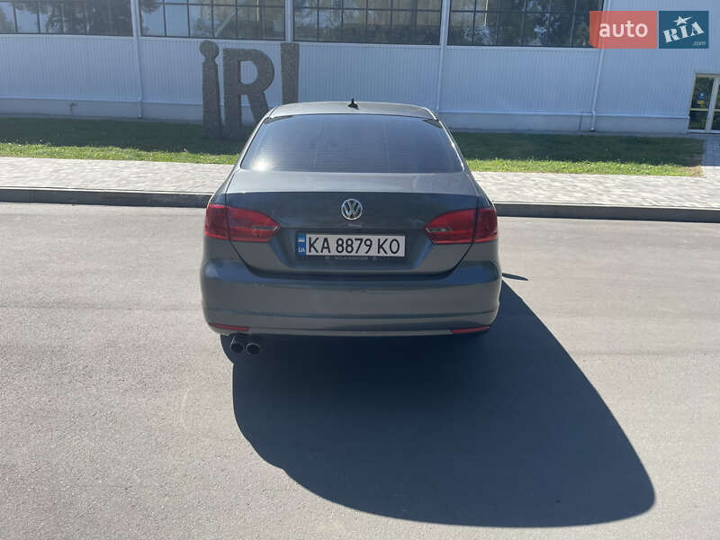 Седан Volkswagen Jetta 2010 в Решетилівці фото 5 Седан Volkswagen Jetta 2010 в Решетилівці