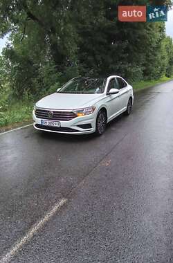 Седан Volkswagen Jetta 2020 в Звягелі