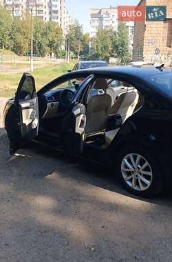 Седан Volkswagen Jetta 2011 в  фото 4 Седан Volkswagen Jetta 2011 в