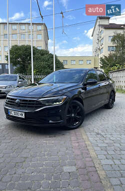 Седан Volkswagen Jetta 2018 в Львові