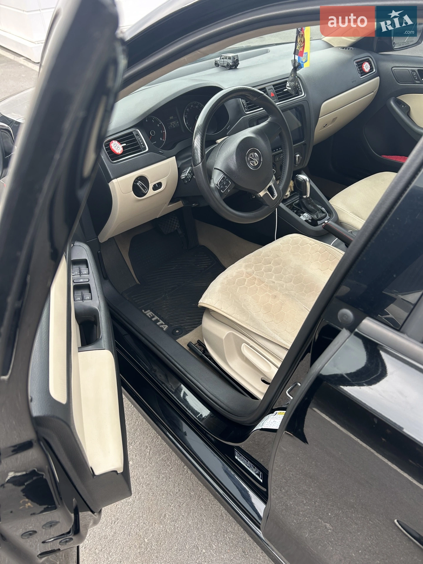 2012 Volkswagen Jetta - мініатюра 6
