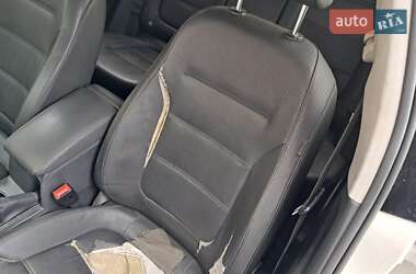 Седан Volkswagen Jetta 2010 в  фото 14 Седан Volkswagen Jetta 2010 в