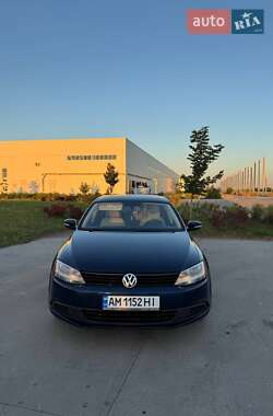 Седан Volkswagen Jetta 2014 в Коростені