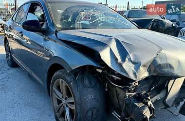 Седан Volkswagen Jetta 2018 в 