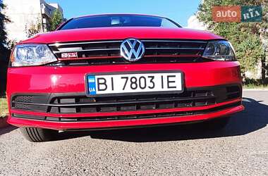 Седан Volkswagen Jetta 2015 в 