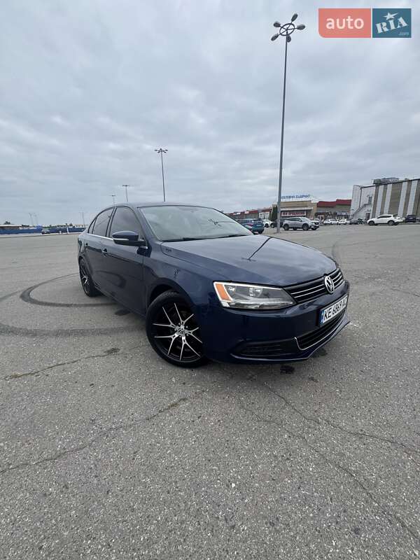 Volkswagen Jetta 2014