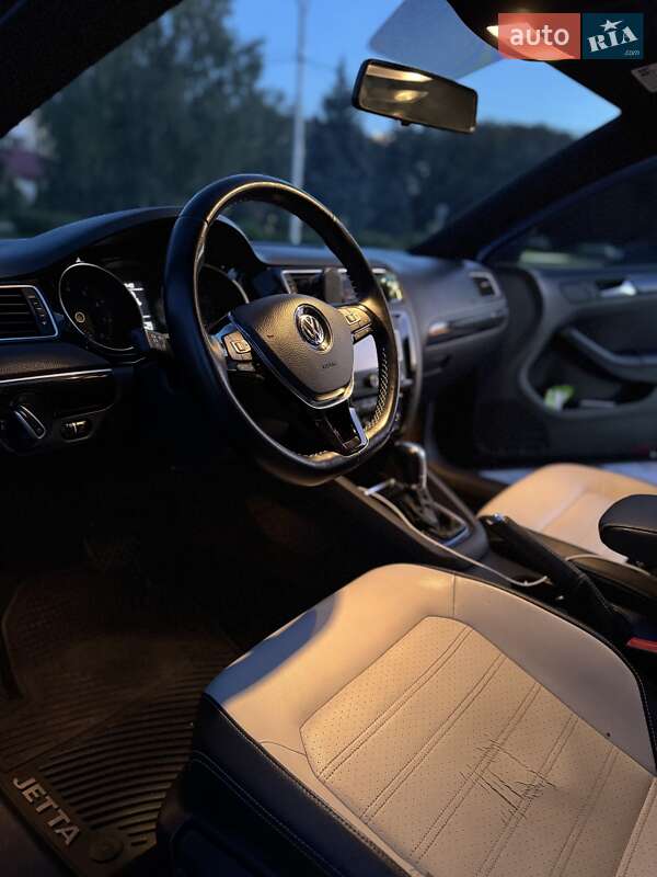 Седан Volkswagen Jetta 2014 в Кременчуці фото 8 Седан Volkswagen Jetta 2014 в Кременчуці