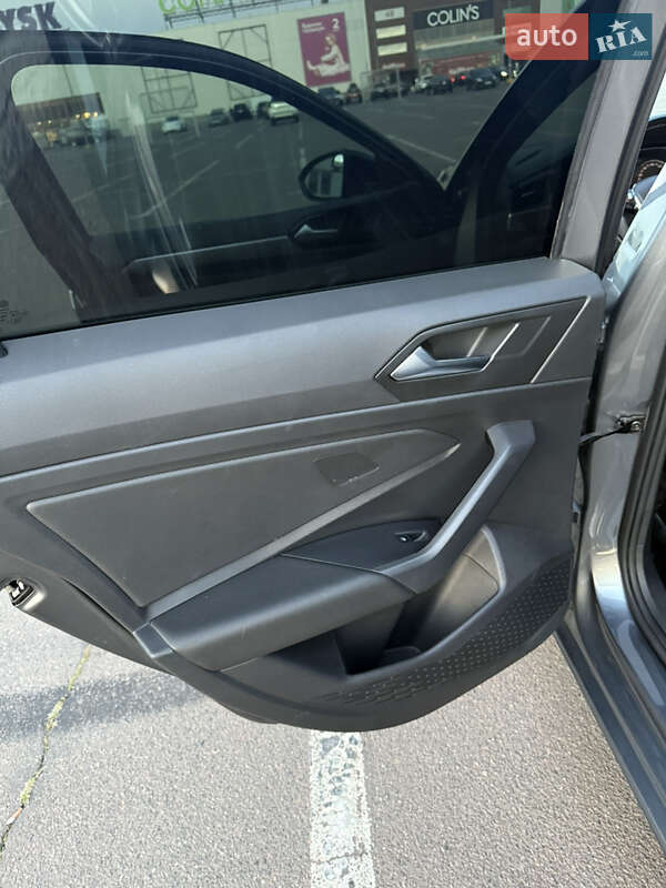 Седан Volkswagen Jetta 2019 в Одессе