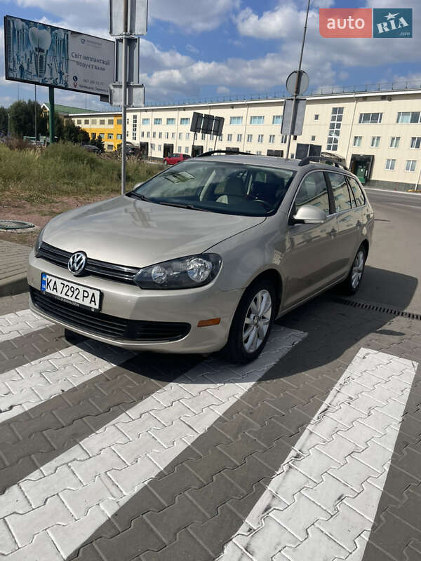 Универсал Volkswagen Jetta 2013 в 