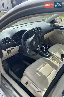 Универсал Volkswagen Jetta 2013 в 