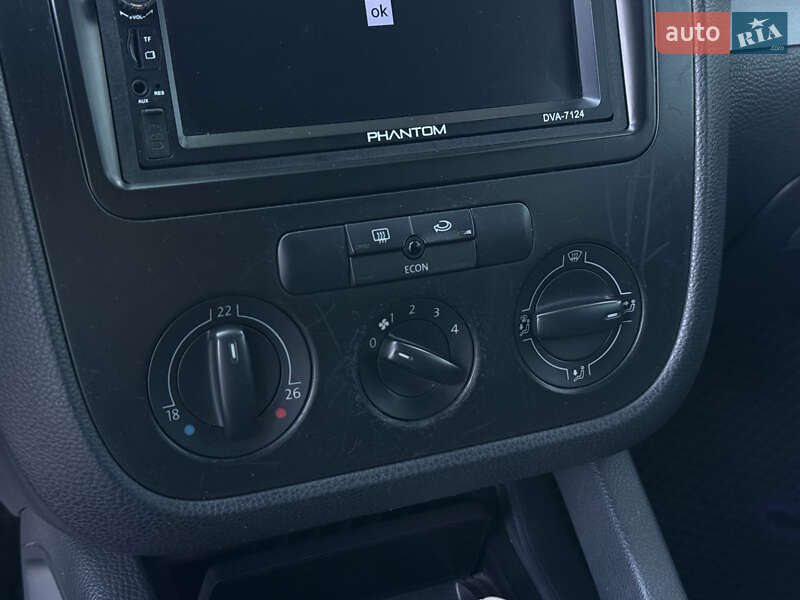 Седан Volkswagen Jetta 2005 в Николаеве фото 21 Седан Volkswagen Jetta 2005 в Николаеве