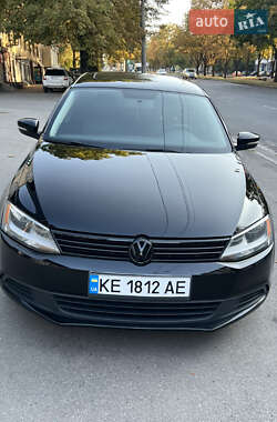 Седан Volkswagen Jetta 2012 в Днепре