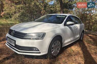 Седан Volkswagen Jetta 2016 в 