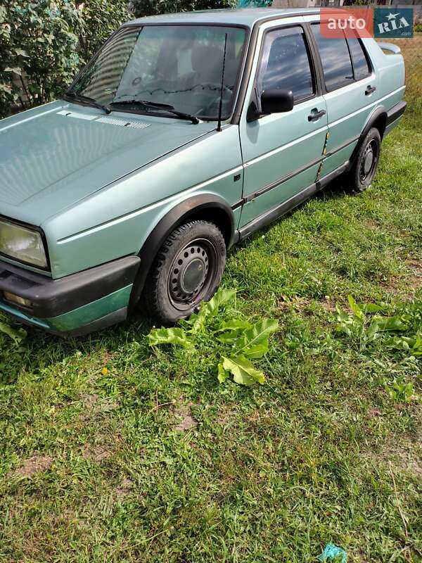Седан Volkswagen Jetta 1990 в Вышгороде