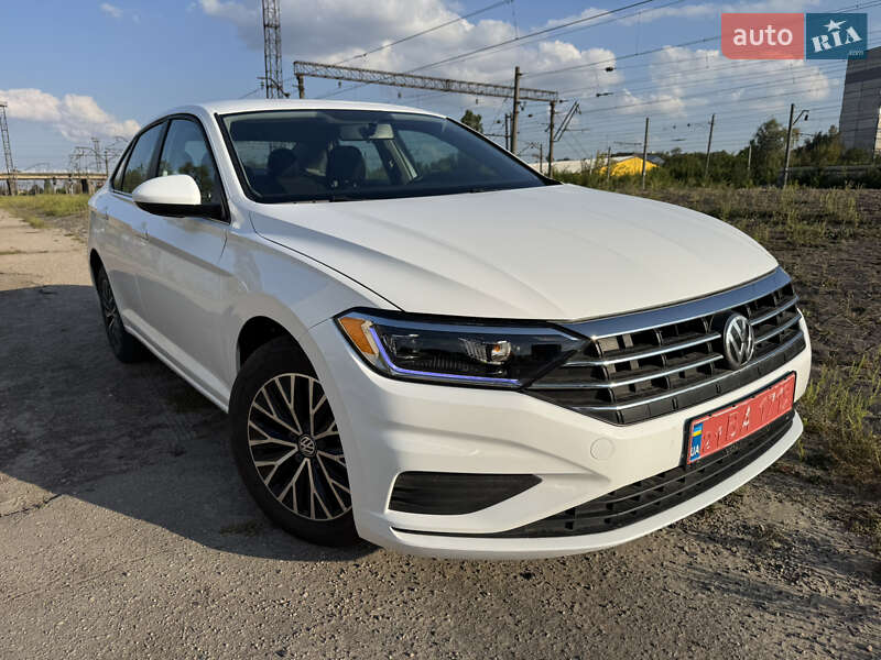Седан Volkswagen Jetta 2021 в Харькове