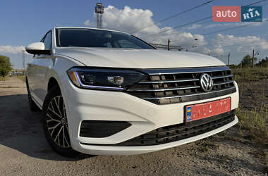 Седан Volkswagen Jetta 2021 в 
