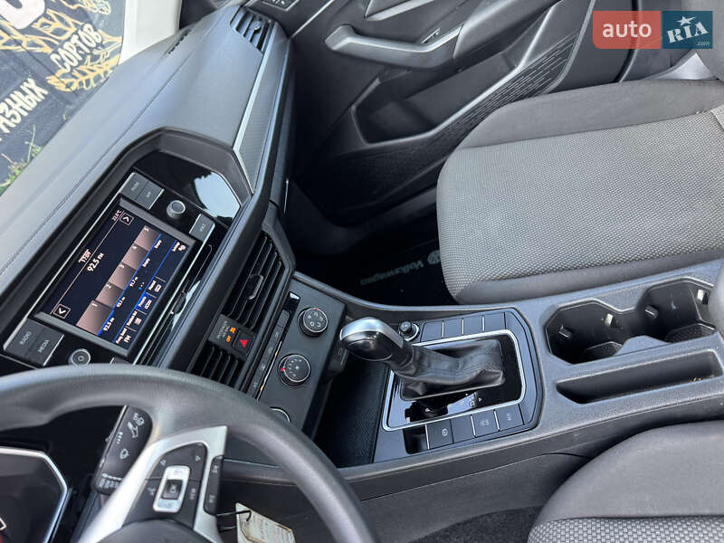 Седан Volkswagen Jetta 2021 в Харькове