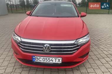 Седан Volkswagen Jetta 2019 в 