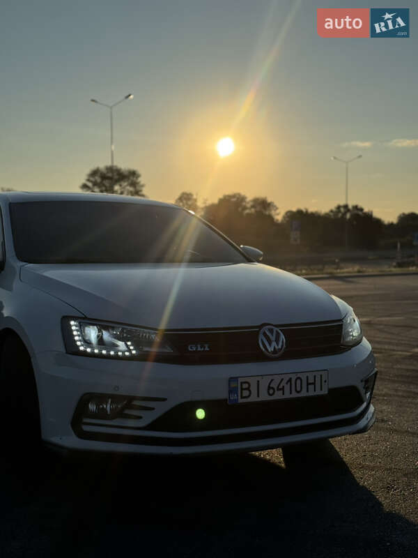Седан Volkswagen Jetta 2017 в Полтаве